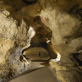 04.05.2024 - Sortie en Gironde : visites de la grotte « Pair non Pair »  et Château de l’Hurbe - SLVie Jonzac